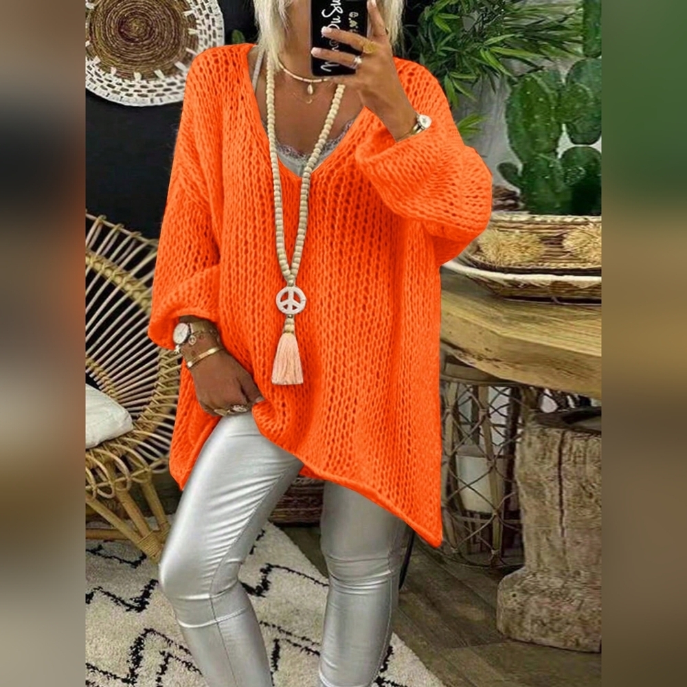 Women's V-Neck Loose Knitted Sweater - Picture 3 of 4